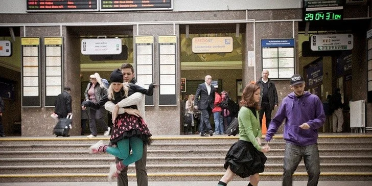 Divadelné predstavenie - FUGA, Prášok a zlato alebo Kolísky