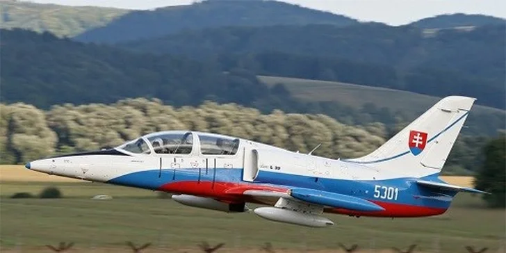 Letecký simulátor Albatros L-39