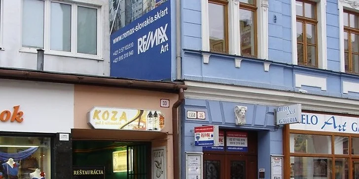 Kilo grilovaných bravčových rebierok s oblohou