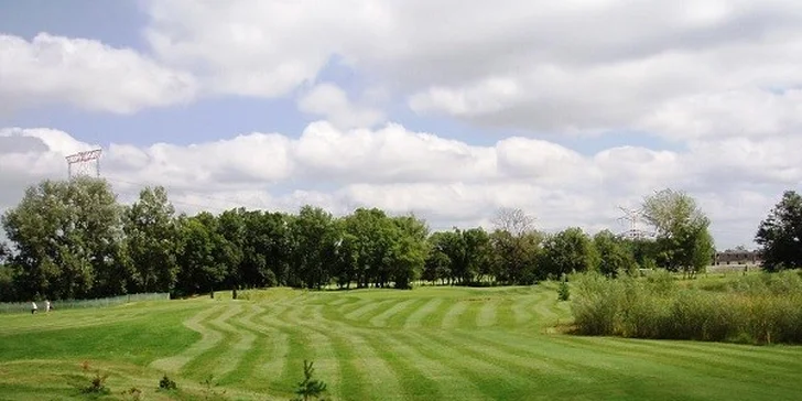Odpaľujte ako Tiger Woods: lekcie golfu s trénerom