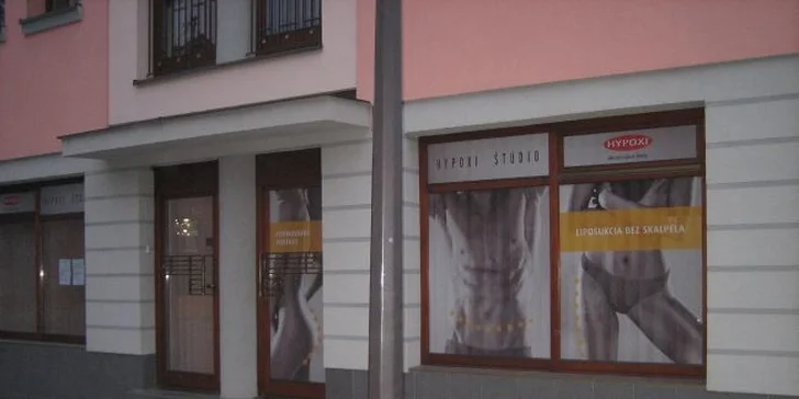 3x 30-minútové hypoxitréningy a 1x cvičenie na vibračnej plošine (10 min.)