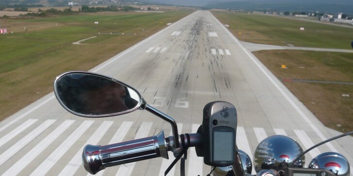Vyhliadkový tandemový motorový let na air chopperi - leťte na netradičnom tátošovi