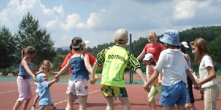 Rozprávkové Bojnice so vstupom do Bojnického zámku. Hotel Športcentrum*** Bojnice
