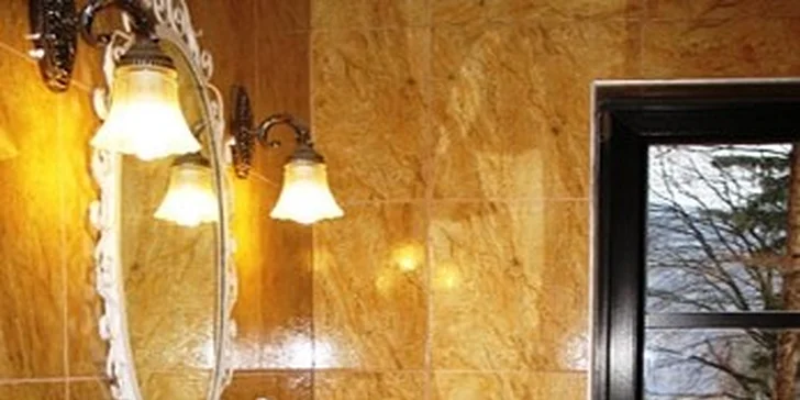 Pobyt a súkromný wellnes v Three Chalets pre 6 ľudí