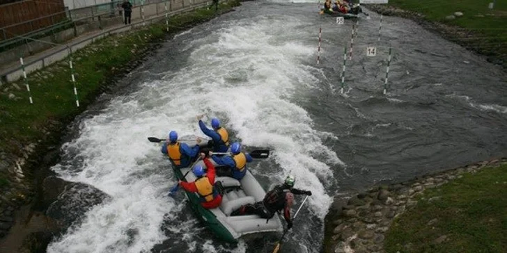 XXL rafting na umelom kanáli v Liptovskom Mikuláši - otvorenie vodáckej sezóny 2014