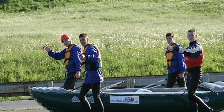 XXL rafting na umelom kanáli v Liptovskom Mikuláši - otvorenie vodáckej sezóny 2014