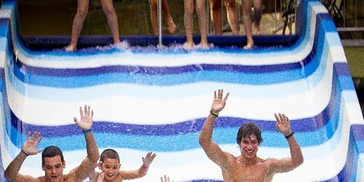 Celodenný vstup do Aquaworldu v Budapešti