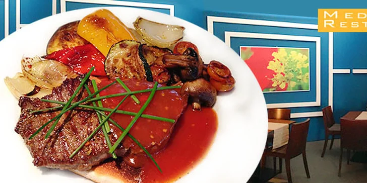 Výborný steak z hovädzej roštenky na hrianke s čilli-medovou omáčkou a grilovanou zeleninou