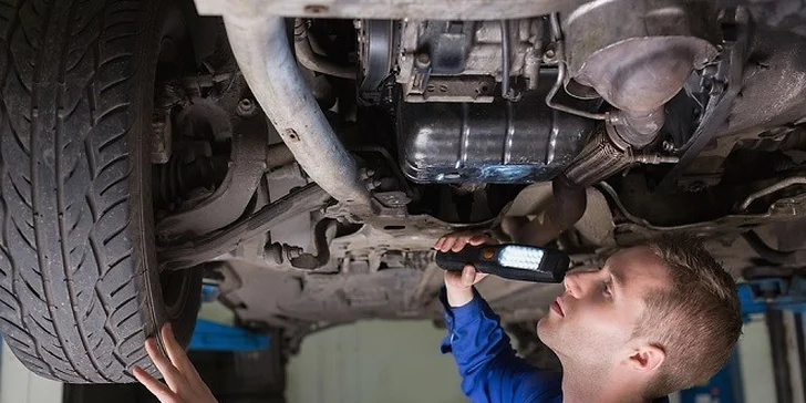 Výmena oleja a filtrov, dezinfekcia klimatizácie, diagnostika motora a kontrola podvozku
