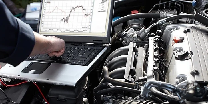 Výmena oleja a filtrov, dezinfekcia klimatizácie, diagnostika motora a kontrola podvozku