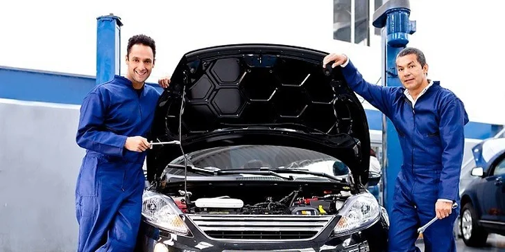 Výmena oleja a filtrov, dezinfekcia klimatizácie, diagnostika motora a kontrola podvozku