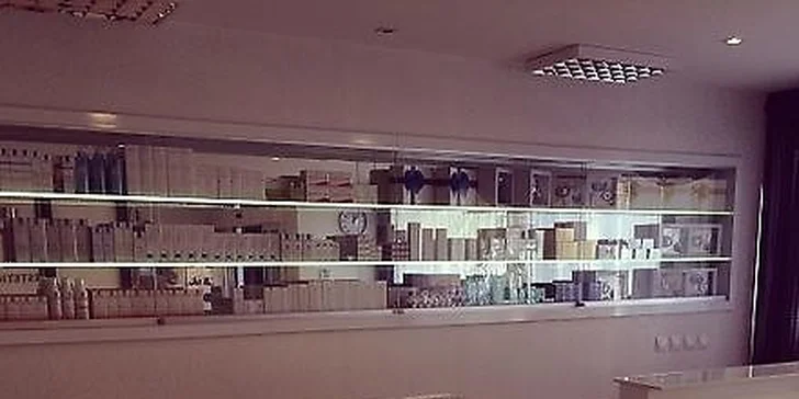 Bezbolestná epilácia diódovým laserom Lumenis LightSheer