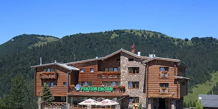Excelentný wellness na Donovaloch - Penzión Encián***