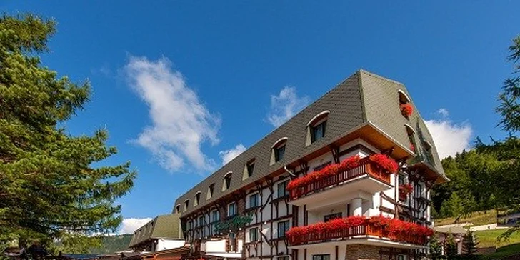 Najobľúbenejší wellness na Donovaloch - Hotel Šport***