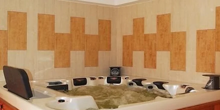 Wellness pobyt v Maďarsku s ubytovaním v Panoráma Wellness Apartman Hotel****
