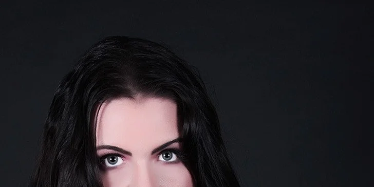 Profesionálne fotografie s dokonalým makeupom a stylingom