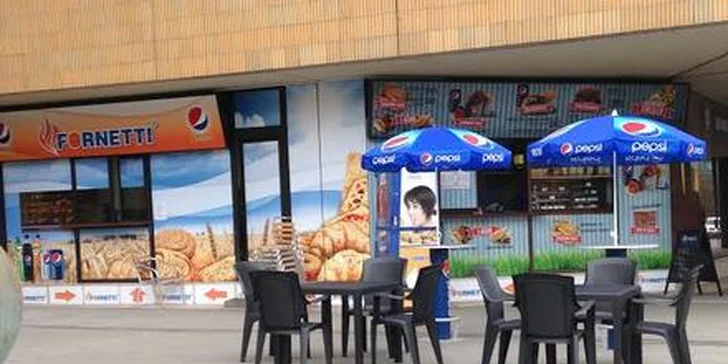Vyprážaný syr a hranolky