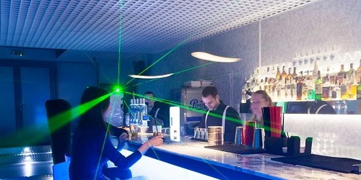 Vstup, ice shot a súťaž o párty v hodnote 1000 € v Amundsen Ice Bare pre 2 osoby