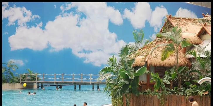 Celodenný zájazd do Tropical Islands v Nemecku