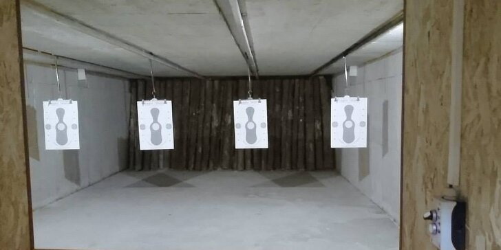 Strieľanie na strelnici, airsoft alebo kurz pre žiadateľov o zbrojný preukaz