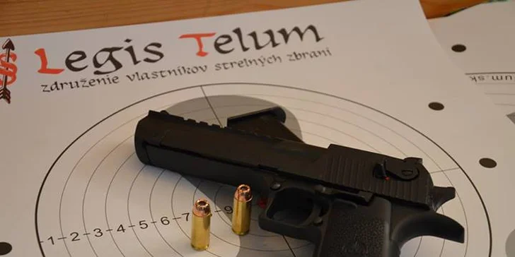 Strieľanie na strelnici, airsoft alebo kurz pre žiadateľov o zbrojný preukaz
