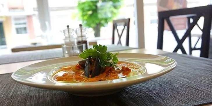 Gurmánske menu v štýlovej reštaurácii Street Life podľa vlastného výberu