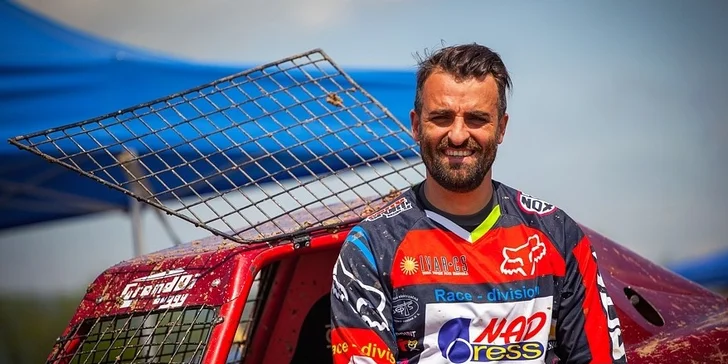 Adrenalínová jazda autokrosovým špeciálom na uzavretej rallycrosovej trati - 20 kôl