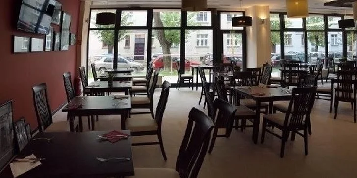 Prázdninová chrumkavá talianska pizza z Via Roma
