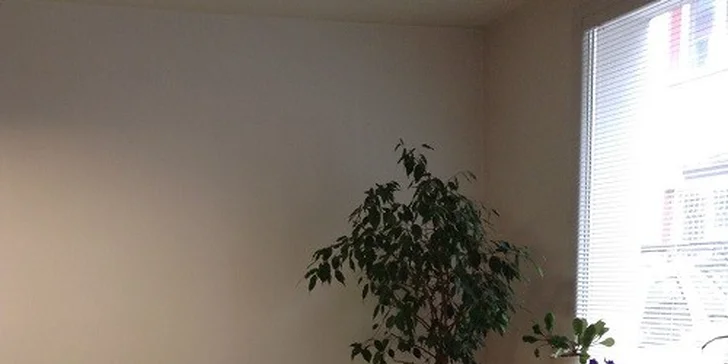 Celotelová akupresúrna masáž alebo bodová masáž