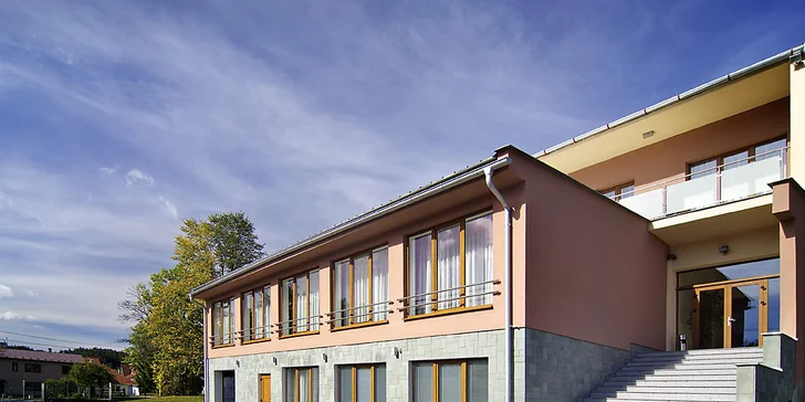 Pobyt pod Vysokými Tatrami vo wellness hoteli Lučivná***
