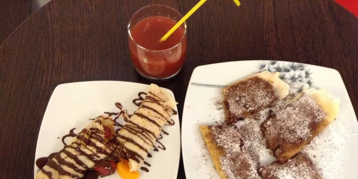 Lahodné palacinky s džúsom v centre mesta