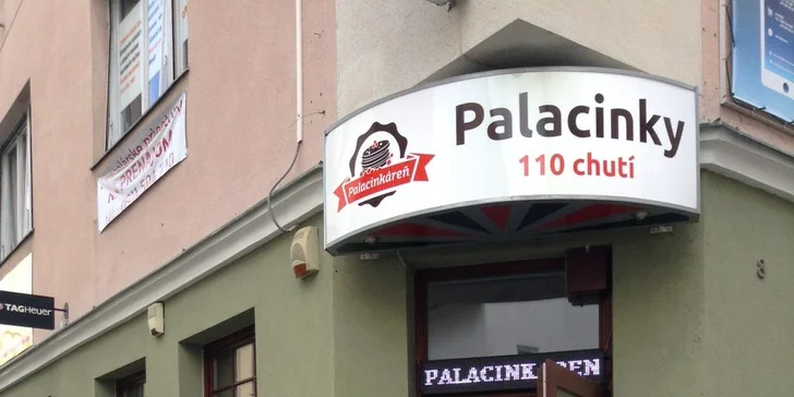 Lahodné palacinky s džúsom v centre mesta