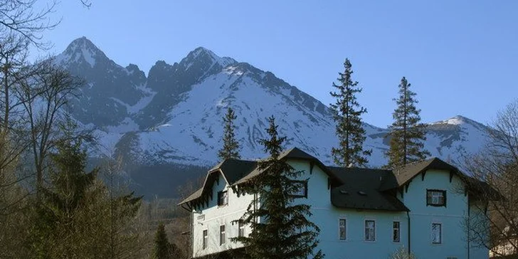 Štýlový historický Hotel Tatry*** v Tatranskej Lomnici + 1 dieťa do 12 rokov zdarma a zľavy na skipasy až do 30 %
