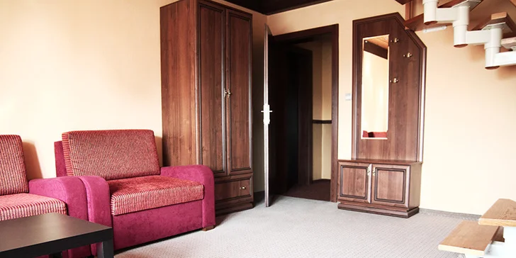 Štýlový historický Hotel Tatry*** v Tatranskej Lomnici + 1 dieťa do 12 rokov zdarma a zľavy na skipasy až do 30 %