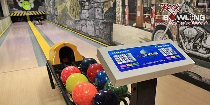 Bowling s 2 pivami alebo aj šťavnatým burgerom