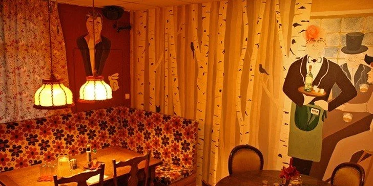 Svieži letný šalát s grilovaným lososom alebo tuniakom, pizza rožky a úžasný dresing