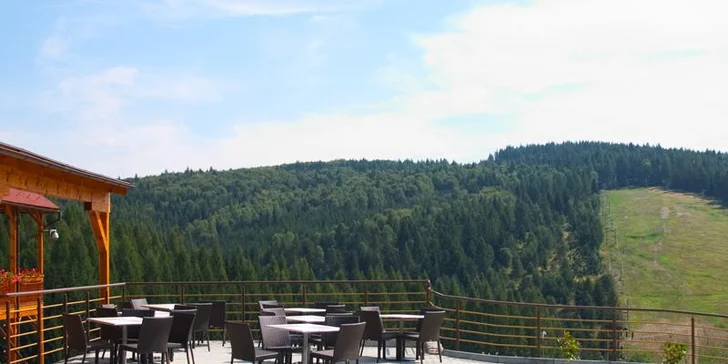 Rodinný wellness pobyt v Horskom hoteli Hájnice****. 2 deti do 12 rokov na prístelke zadarmo.