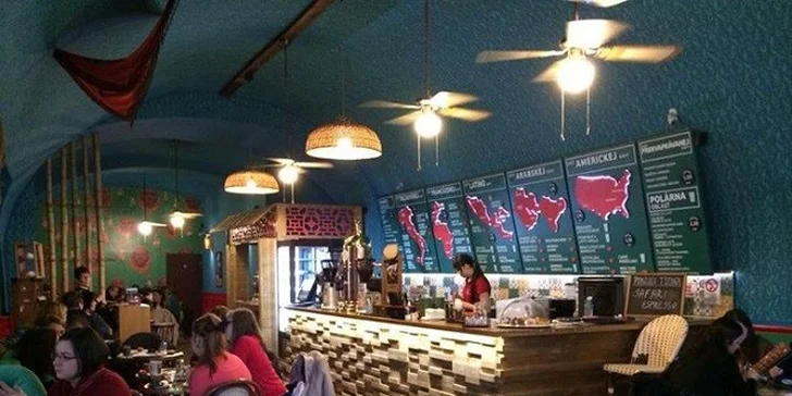 Osviežujúci nealko alebo MAXI litrový alko drink v centre mesta