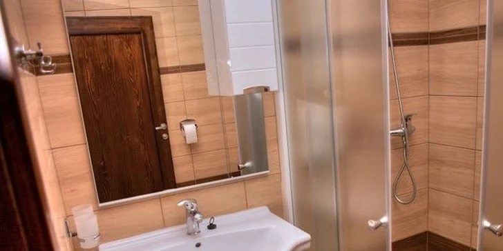 Wellness pobyt v Hoteli Vila Anna**** s úplne novým bazénovým a saunovým svetom v Trenčianskych Tepliciach