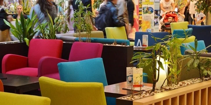 Káva s dezertom v obľúbenom centre Eurovea