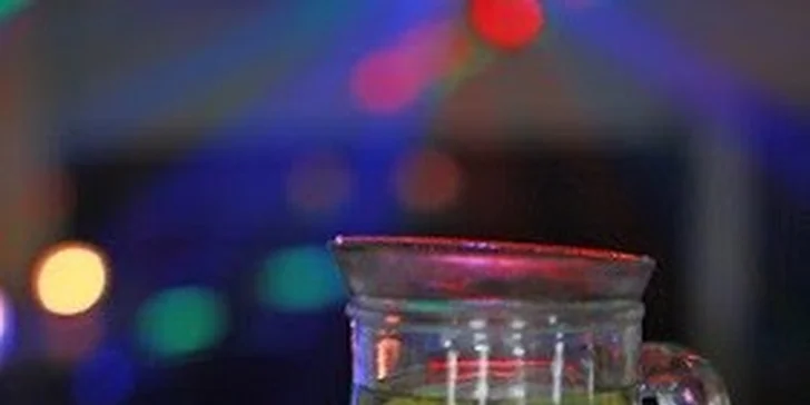 Miešané alko a nealko drinky v centre mesta za polovičnú cenu