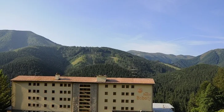 Rodinná dovolenka v hoteli Boboty*** Terchová v srdci Národneho parku Malá Fatra, až 2 deti do 12 rokov ZDARMA