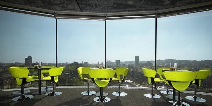 Romantický luxusný pobyt v Lindner Hoteli Gallery Central Bratislava**** s panoramatickým výhľadom