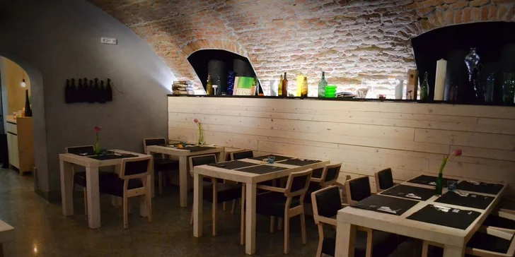 3-chodové menu so steakom a pohárom frankovky pre DVOCH