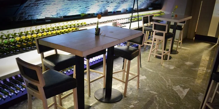 3-chodové menu so steakom a pohárom frankovky pre DVOCH