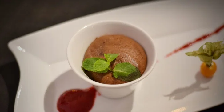 3-chodové menu so steakom a pohárom frankovky pre DVOCH
