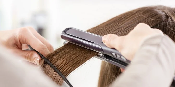 Profesionálny strih s výživnou maskou MATRIX alebo Pro Keratin s výživným kokteilom