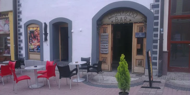 Lahodné espresso, ľadová káva alebo fresh juice v centre mesta pre dvoch