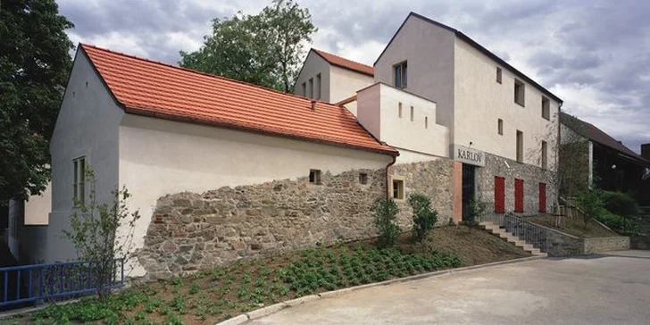 2 alebo 3 dni pre dvoch v historickom centre Benešova