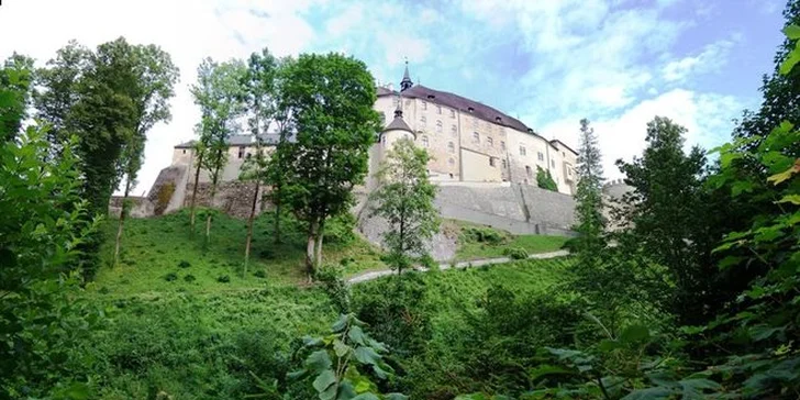 2 alebo 3 dni pre dvoch v historickom centre Benešova